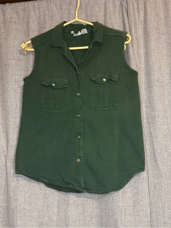 Essentials Sleeveless Button-Front Shirt in Olive Green - Picture 3 of 8